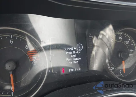 2019 Jeep Cherokee Altitude Fwd from USA, damaged, VIN 1C4PJLLB3KD324663